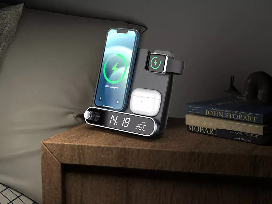 Station de charge sans fil 3 en 1 avec horloge, 15 W